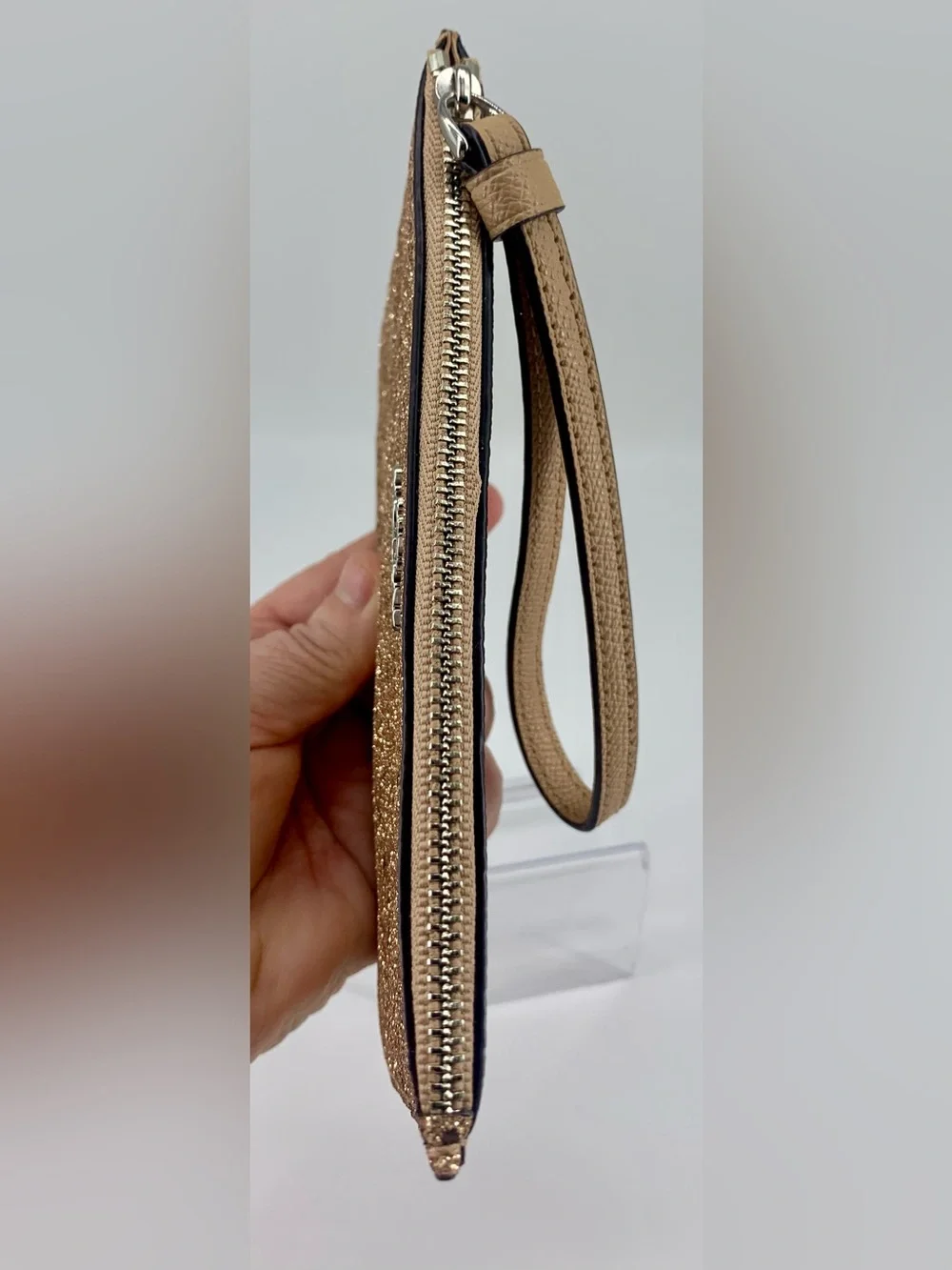 Coach F38641 Star Gold Glitter Wristlet